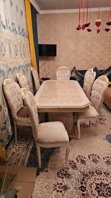 Qonaq otağı dəstləri: Masa və oturacaqlar — 3