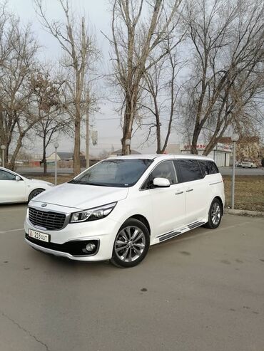 Kia: Kia Carnival: 2018 г., 2.2 л, Автомат, Дизель