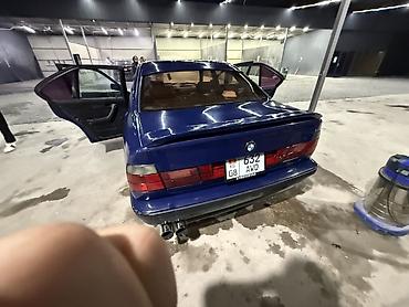mercedes benz e class: BMW 5 series: 1989 г., Седан — 3