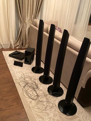 Karaoke: Ev kinoteatri LG firmasi Qiymet 250 man Tam işlekdir