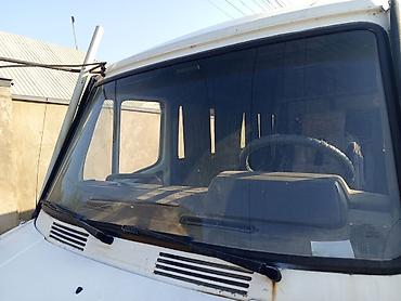 сапок срочно: Mercedes-Benz T1: 1991 г., 2.9 л, Механика, Дизель, Бус — 5