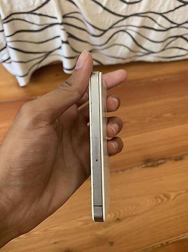 iphone ag: IPhone 4, 32 GB, Ağ, Qırıq — 3