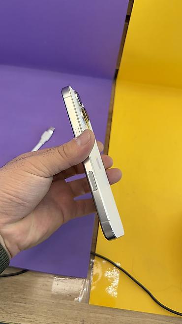 Apple iPhone: IPhone 16 Pro, Б/у, 128 ГБ, 95 % — 11