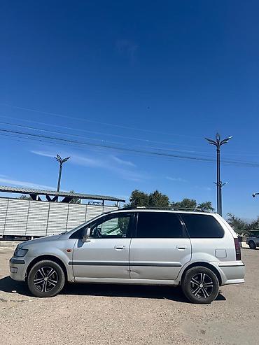 машины до 600 тысяч: Mitsubishi Space Wagon: 2003 г., 2 л, Механика, Газ, Минивэн — 5
