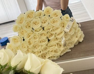 цветы с доставкой: Букет цветов✨ 67шт белых голландских роз,вдвойне ниже стоимости