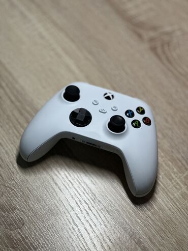 Xbox Series S: Оригинальный XBox Series X/S контроллер в идеальном состоянии, не
