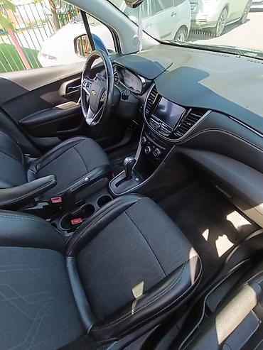 голыф 4: Chevrolet Trax: 2020 г., 1.4 л, Автомат, Бензин, Кроссовер — 9