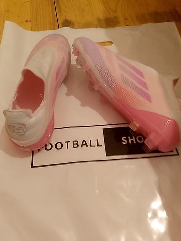 Butslar: Butslar Adidas, Ölçü: 37, İşlənmiş — 1