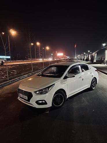 Hyundai: Hyundai Solaris: 2017 г., 1.4 л, Автомат, Бензин, Седан — 5