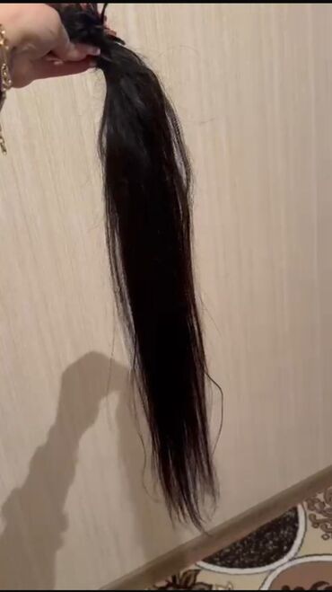 Təbii saçlar, pariklər: İkinci el keratin olunmuş 70 sm sac 80 azn