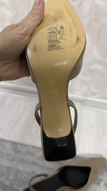foot patch: Туфли-слінги H&M, размер 40. - Модель: закрытый острый нос — 4