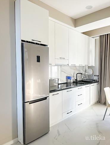 studio apartment: 🏡 Продаётся премиальный дуплекс в Chaika Resort на Иссык-Куле. 📍 2-я — 6