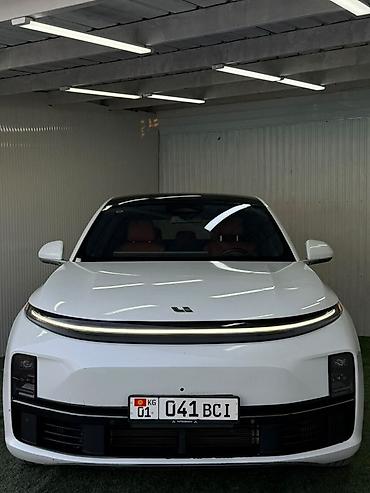 lend kruzer 200: Lixiang L7: 2023 г., 1.5 л, Вариатор, Гибрид, Кроссовер — 1