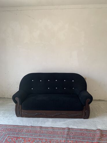 Divan, İşlənmiş, Açılmayan, Bazasız, Parça, Çatdırılma yoxdur