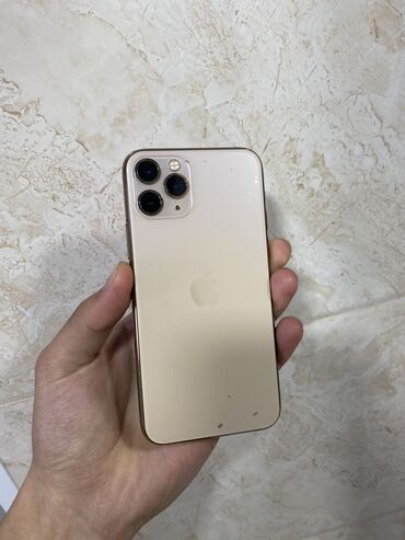 Apple iPhone: IPhone 11 Pro, Б/у, 64 ГБ, Matte Gold, Защитное стекло, Чехол, 72 %