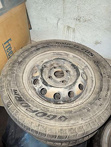 r13 175: Комплект автомобильных шин и дисков: - 3 зимние шины Gislaved — 2