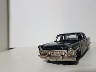 1 43 modelka: Kolleksiya üçün retro model avtomobil maketi - Rəng: qara, krem — 4