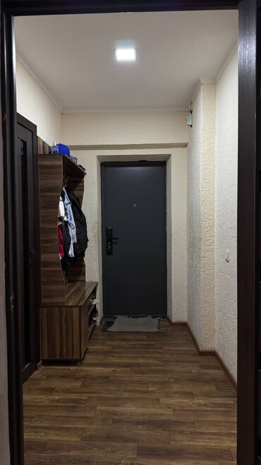 снять квартиру в заре: 3 комнаты, 63 м², 105 серия, 1 этаж, Евроремонт