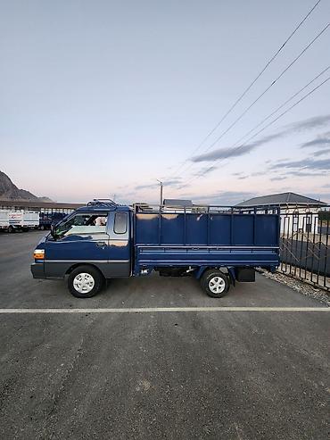 xpeng g3: Hyundai porter — 4
