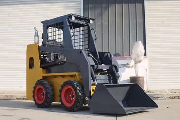 Автобусы и маршрутки: Погрузчик, JCB, 2024 г., Колесный, Ковшовый