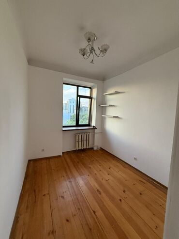 сдаю дом в покровке: 3 комнаты, 67 м², Индивидуалка, 5 этаж, Евроремонт