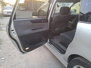 ио пинин: Toyota Ipsum: 2003 г., 2.4 л, Автомат, Бензин, Минивэн — 4