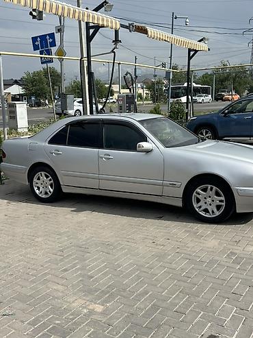 Транспорт: Mercedes-Benz E-Class: 2001 г., 2.2 л, Автомат, Дизель, Седан — 2