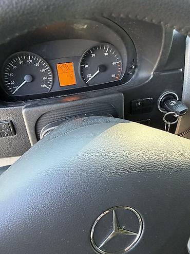 перегородка для спринтера: Mercedes-Benz Спринтер: 2011 г., 2.2 л, Механика, Дизель — 10