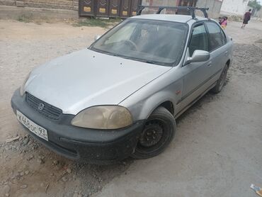 автомобиль коробка автомат: Honda Civic: 1992 г., 1.5 л, Автомат, Бензин, Седан