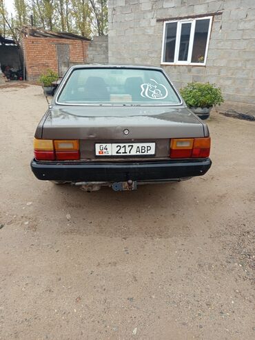 зафира ош: Audi 80: 1985 г., 1.8 л, Механика, Бензин, Седан