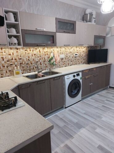 Mətbəx mebeli: Mətbəx mebeli Metbex mebelinin uzunlugu 5.20 m-dir, Membran ortuklu — 2