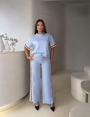 Gornji i donji deo: ❤️Top komplet – majica i pantalone sa srcima — 13