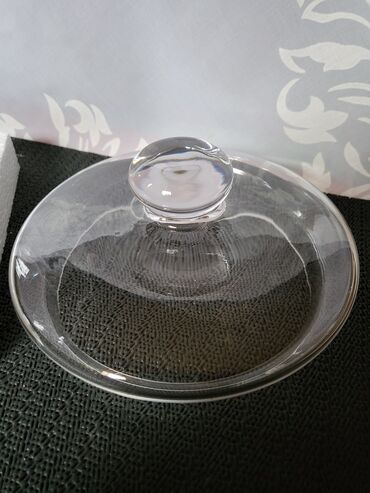 Ostalo posuđe: Bombonijera nova veca,staklena Nemacka. Nova,sve na njoj odsjaj od — 16