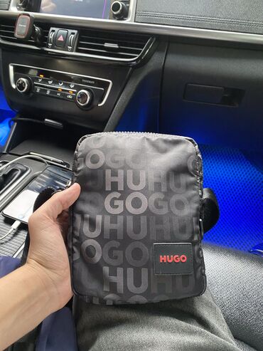Сумки: Продаю барсетку HUGO BOSS оригинал 100% В магазине брали за 12.700