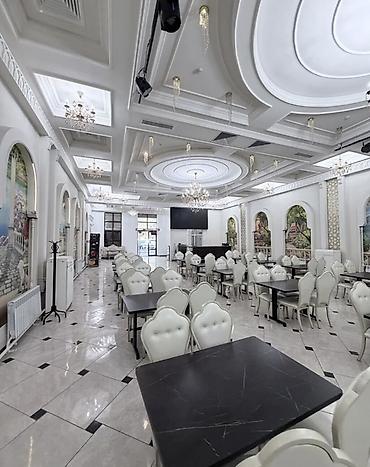 место для фуршета: Сдается коммерческое помещение — 500 м² | Центр | 1-я линия 📍 Молодая — 5