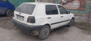 Volkswagen: Гольф 3, 1992г. продаю или меняю с моей доплатой. кпп и движок в