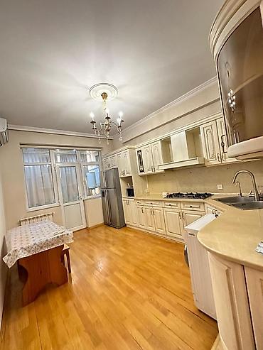 yeni ramanada ev: İcarəyə verilir 3 otaqlı yeni tikili 125 m², 8 Noyabr m. Kateqoriya — 9