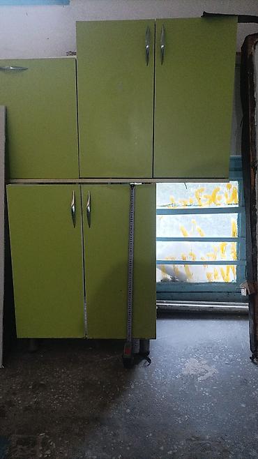 silver kitchen: Кухонный гарнитур с фасадами салатового цвета Состав: - Напольные — 4
