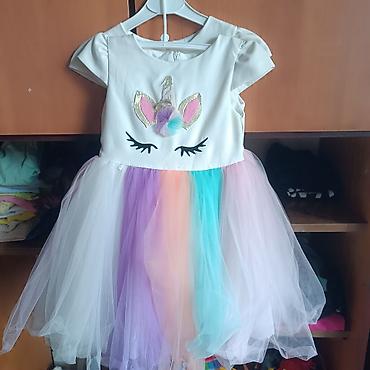 Платья: Платья для двойняшек. на 3-5 лет. отдам даром — 1