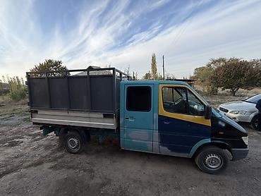 гур 124: Mercedes-Benz Sprinter бортовой грузовик - Кабина: двухдверная, 3 — 6