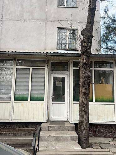 чертёж: Продается комерческая помещение.По документам парихмахерская,настоящее — 7