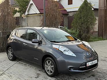 Продажа авто: Nissan Leaf: 2013 г., Электромобиль, Хэтчбэк — 3