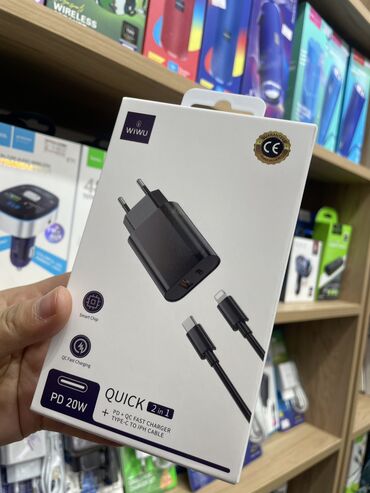 Зарядные устройства: Mobi Center /Моби Центр Зарядное устройство WiWU PD 20W с кабелем
