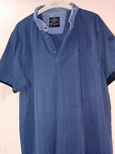 Majice: Muške polo majice – 2 komada Svaka majca po 600dinara 1) Infinity Man — 3