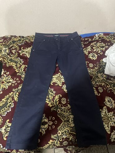 бордовые джинсы женские: Джинсы XS (EU 34), цвет - Синий