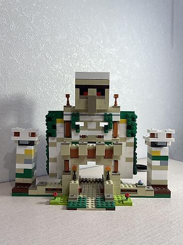 дукати монстр 900: LEGO Minecraft 21250 — Крепость Железного Голема Продаю — 5