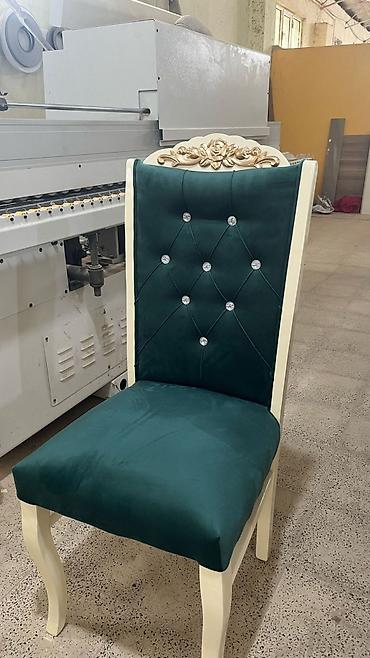Zərif klassik üslubda yemək otağı stulu. - Rəng və material: Tünd lalafo.az -da Zərif klassik üslubda yemək otağı stulu. - Rəng və material: Tünd