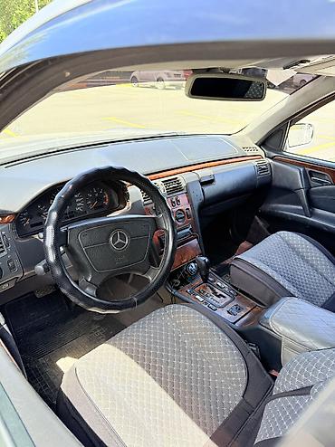 sprinter 315: Mercedes-Benz E-Class: 1999 г., 2.2 л, Автомат, Дизель, Седан — 9