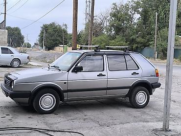 Транспорт: Volkswagen Golf: 1987 г., 1.8 л, Механика, Бензин, Хэтчбэк — 2