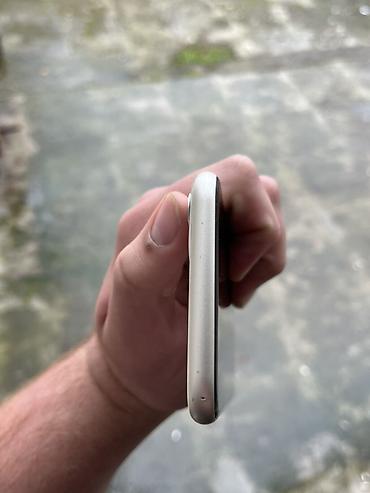 Apple iPhone: IPhone 11, 128 GB, Ağ, Face ID — 9